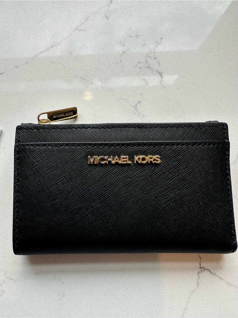 MICHAEL KORS Jet Set Leather Small Zip Card Case in Black